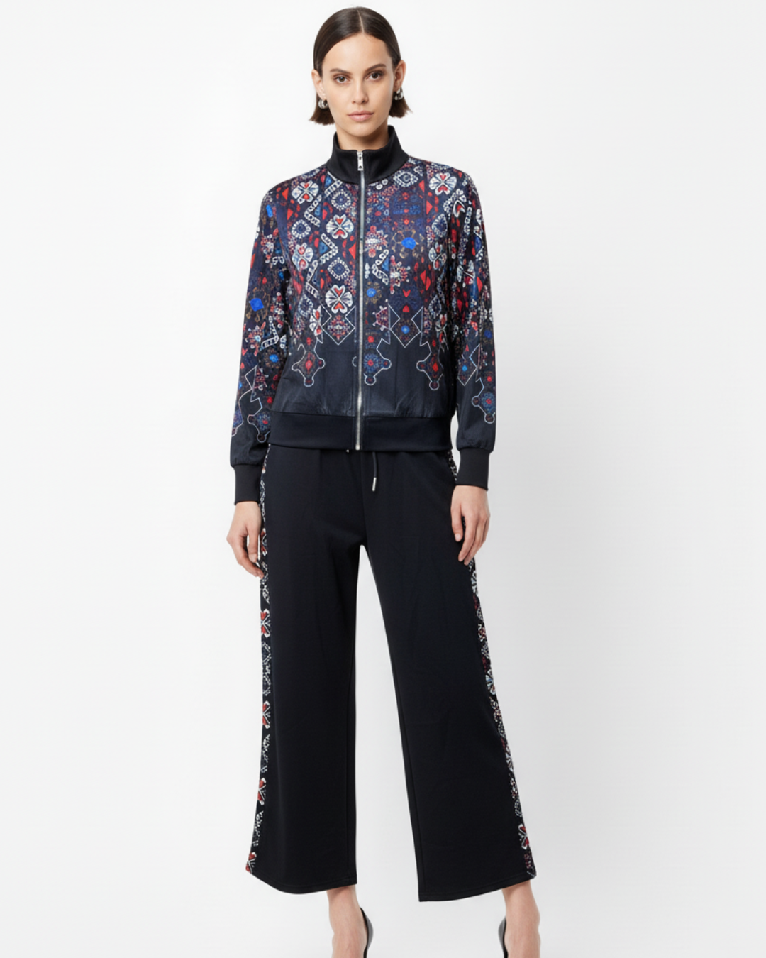 Multicolor Jacket & Pants